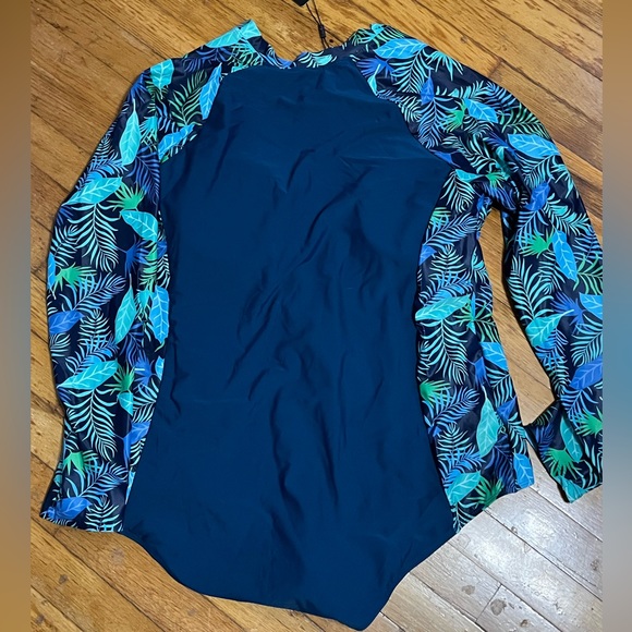 Hanna Nikole one piece long sleeved swimsuit - Picture 3 of 8